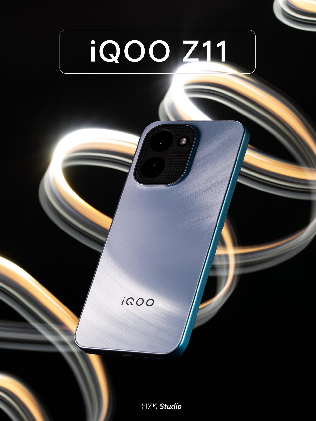 HYK图赏｜iQOO Z11

「沧浪浮光」，后盖用的是高精度纳米光刻工艺，在光