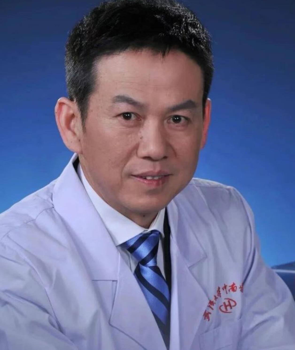 从雷神山“战疫英雄”到医疗腐败典型：王行环的双面人生警示录

2020年2月，当