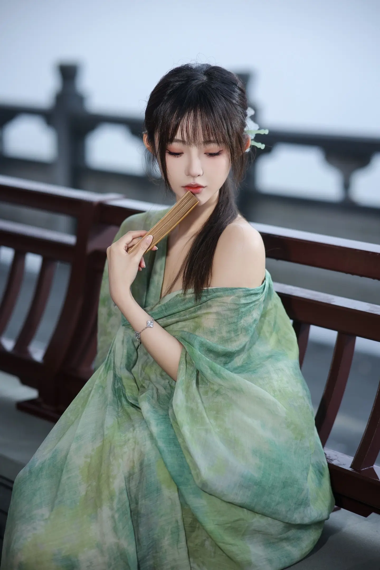 行在江南烟雨里，淋了一身诗意。