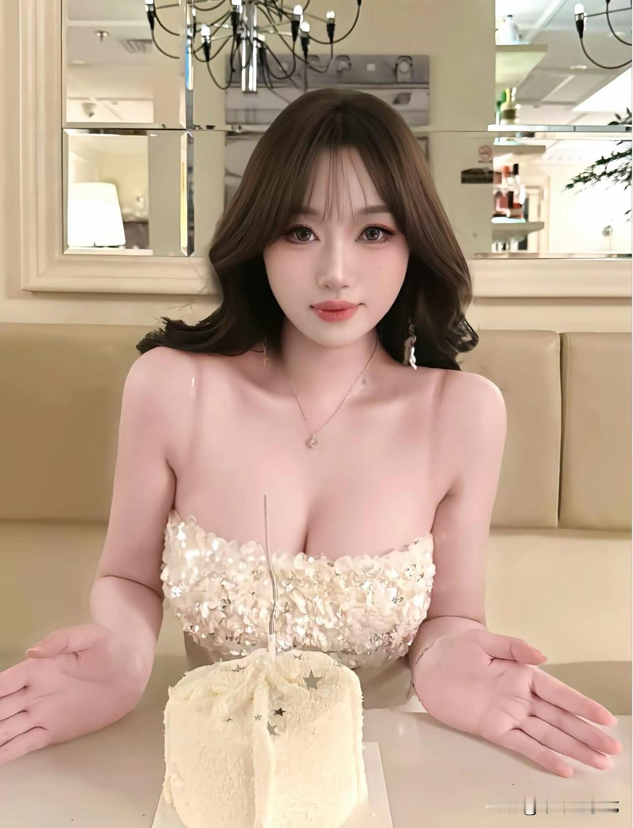 千金感滤镜我悟了
 
终于摸透了不用重度磨皮也能拍出贵气感的秘诀！就像这组生日随