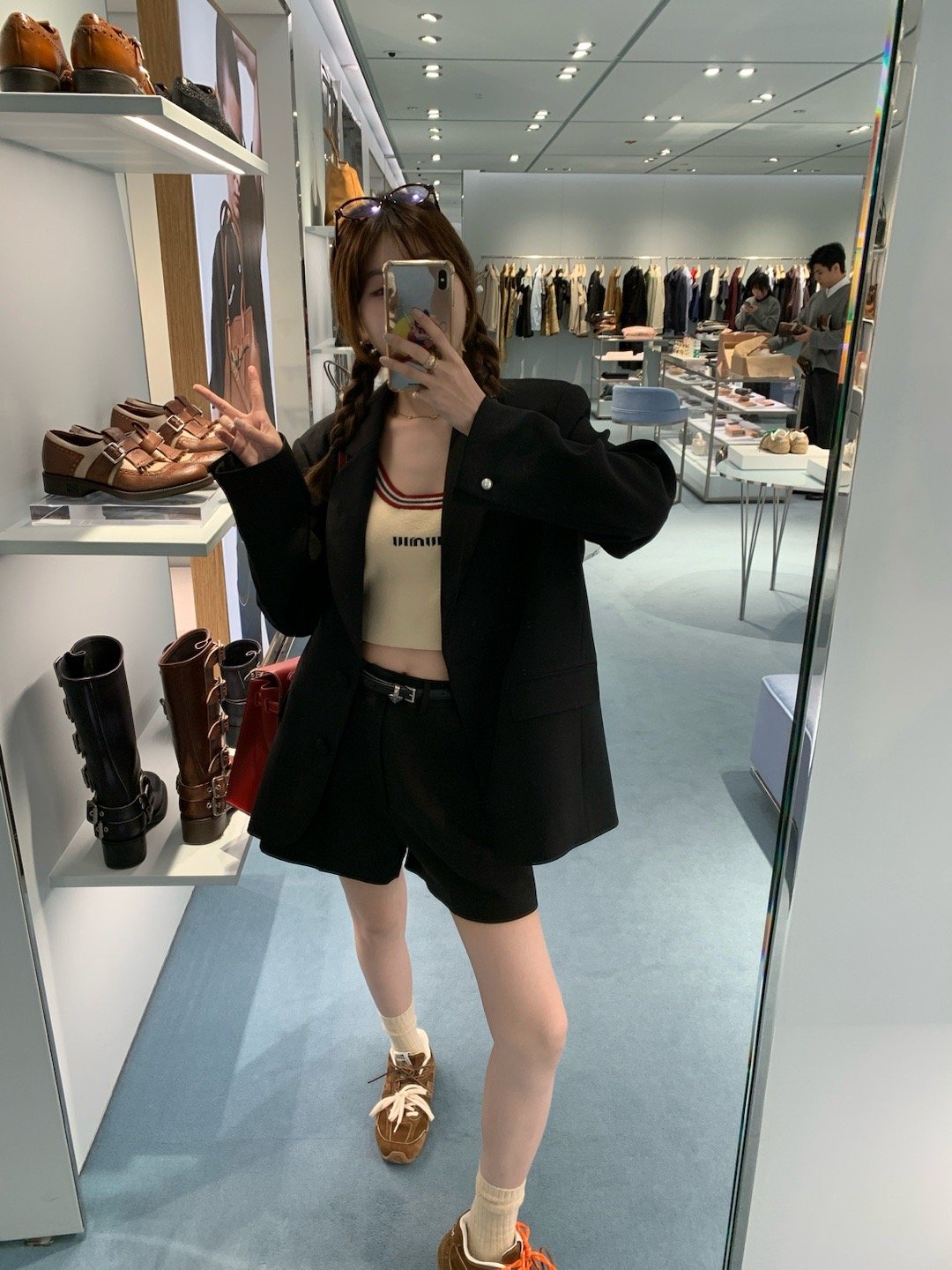 24ss开场套组🩰是高级与小痞气的微妙平衡 我很喜欢请感受下我们诚意满满的西装