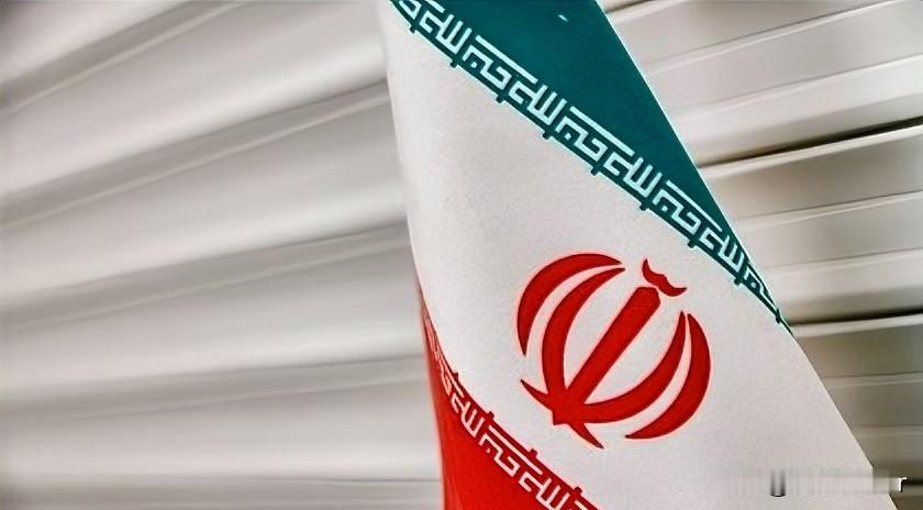 哈梅内伊顾问：如果美国对伊朗发动军事打击，以色列将成为伊朗的合法目标。
他说，以