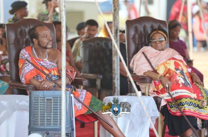 中国大手一挥，53 国收到好消息，关税全免！唯有一国被台当局连累。

从 202