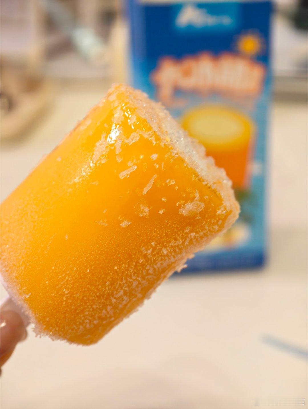 为什么雪糕卖不动了小时候夏天真的很爱吃雪糕，基本上每天零花钱都花在雪糕和辣条上了