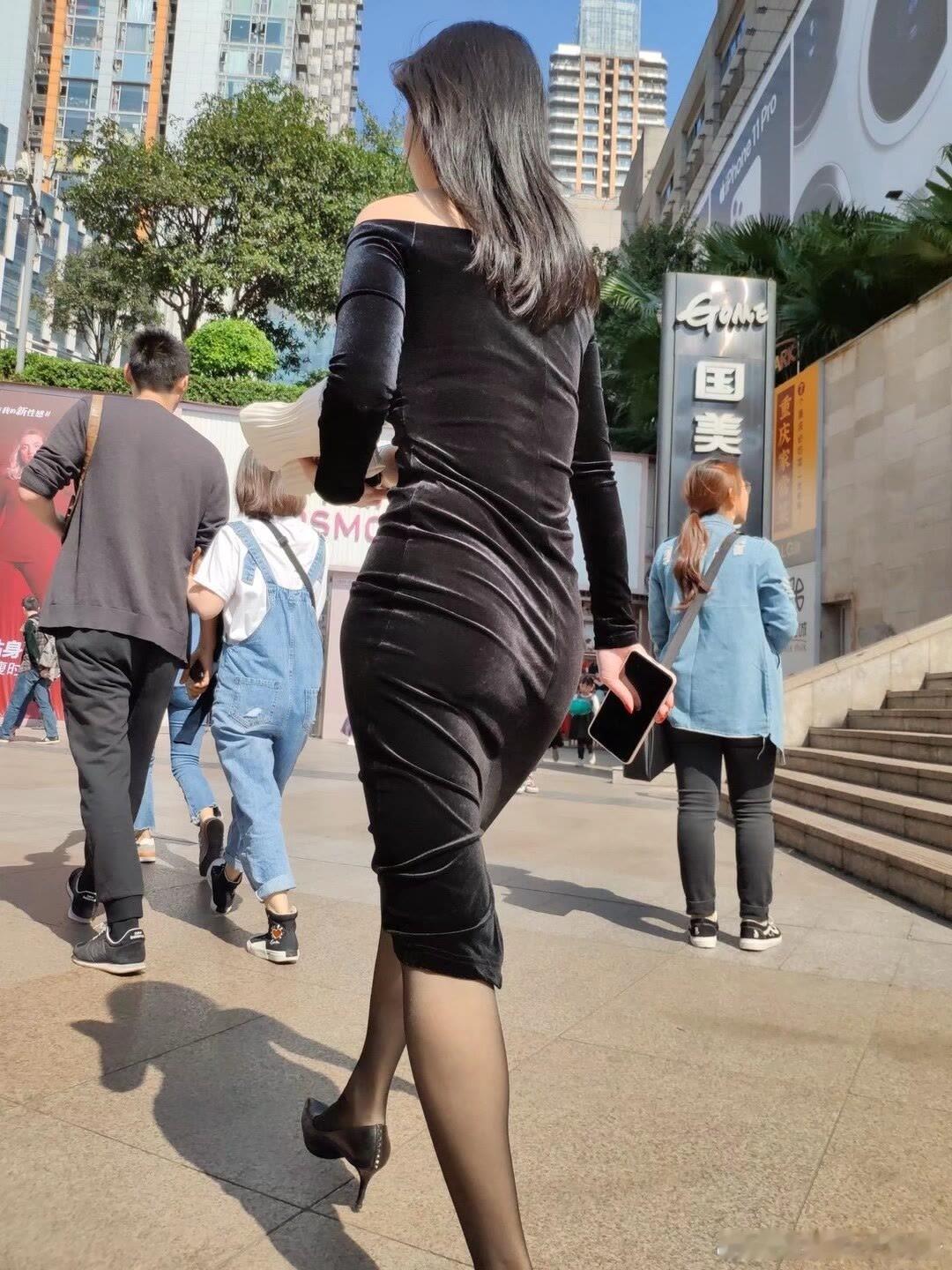 “皮卡丘站起来会变成什么？” “皮卡兵” ​​​