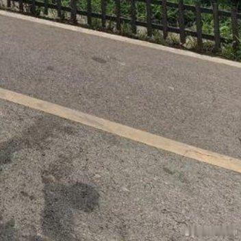 年轻时上路，路就是路；中年时赶路，路如人生；老年时看路，人生如路，感恩遇见的所有