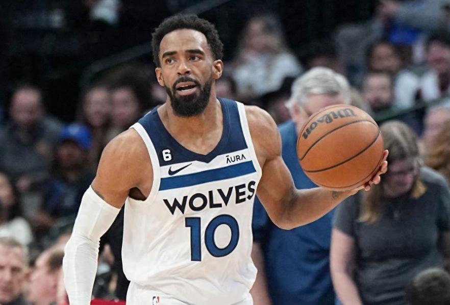 G6这场康利的复出对球队太重要了，带伤出战，战胜对手，不想给职业生涯留遗憾

1