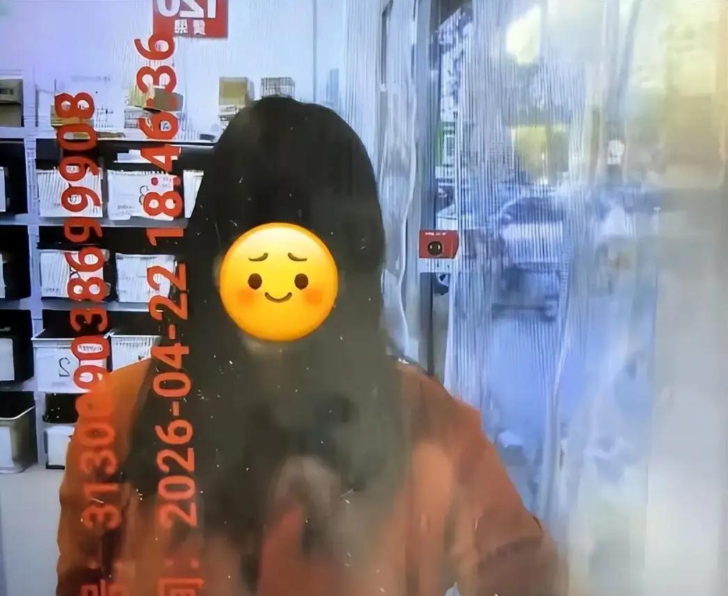 秦皇岛偷狗的女子还真不是第一次干这事，周围的邻居说她平常就喜欢占便宜，但凡是去买