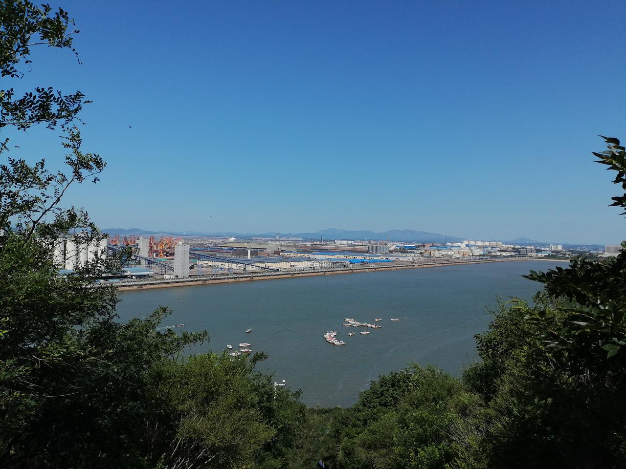 分享一张你拍下的海的照片我爱大海的辽阔胸怀…