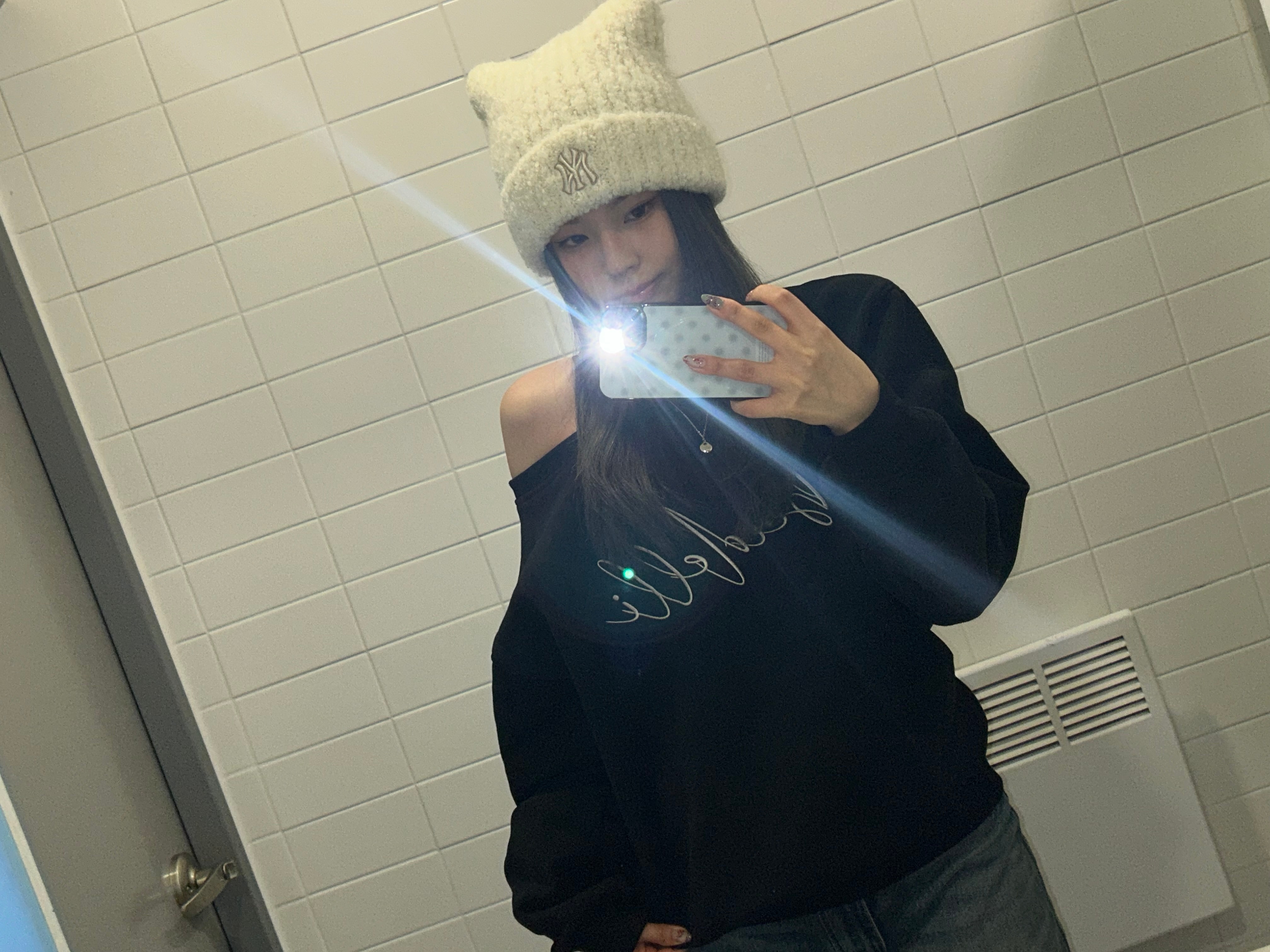 251204 NMIXX Kyujin张圭真 