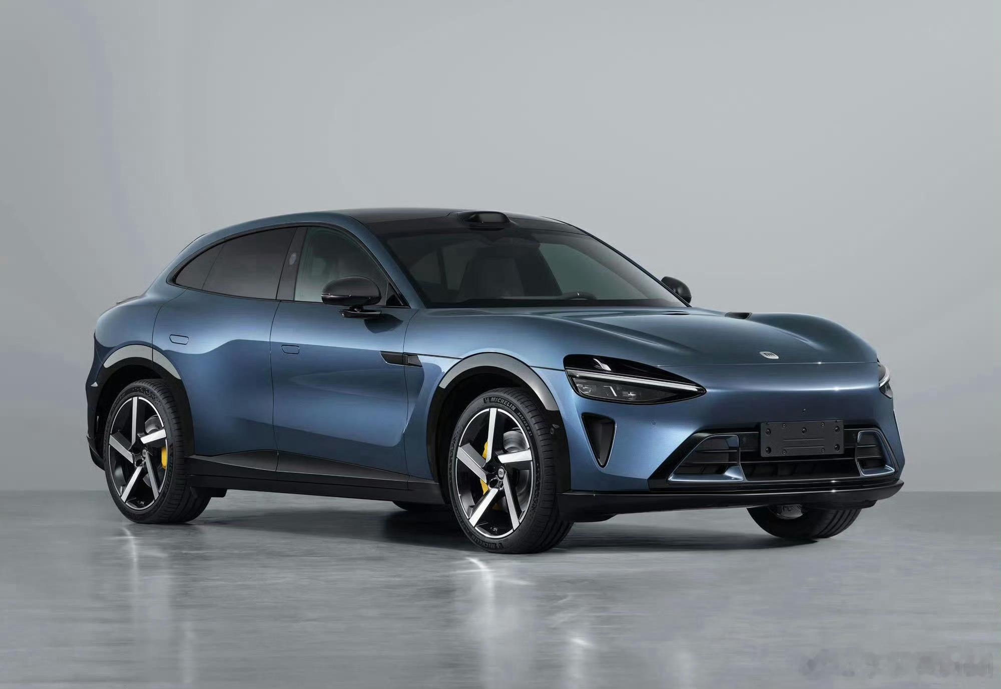 小米YU7又搞了个小杯？电池变小，价格降低，入门车型可以降低上车门槛，是不是又能