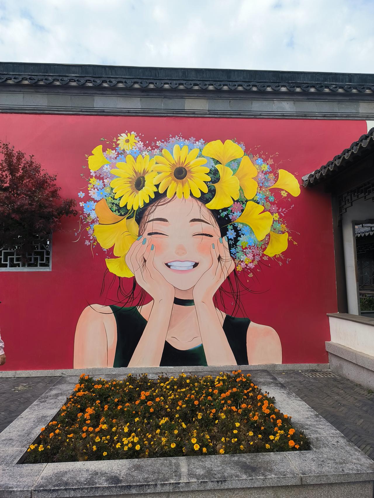 到郯城去看银杏。

没有和其他人打招呼，主要是考虑到交往的麻烦，毕竟到了50多岁