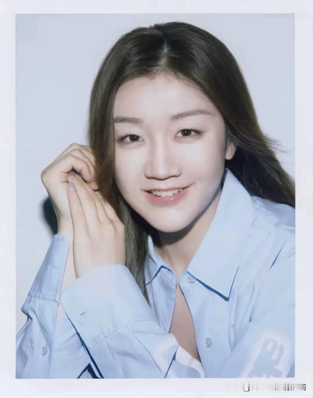 乒坛名将郭焱在解说巴黎奥运会女单决赛时动情地说，陈梦扛了这么多压力，打的真的好！