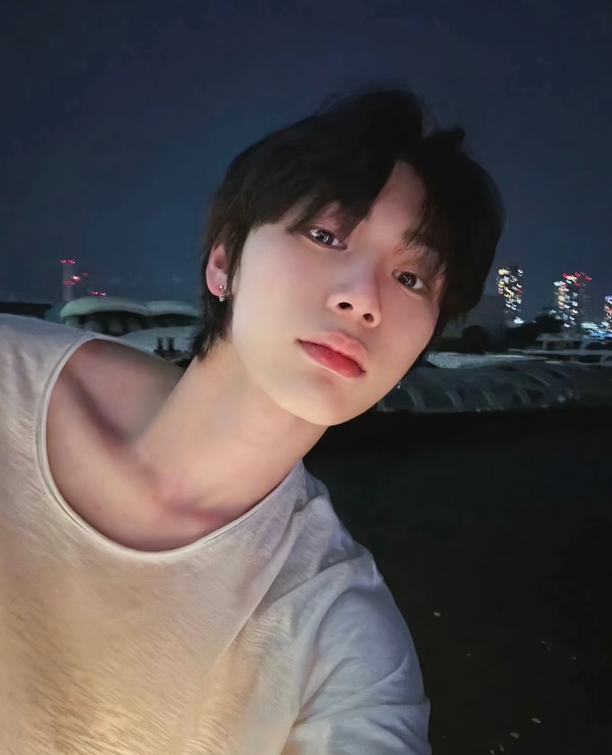 谁家小仙男 