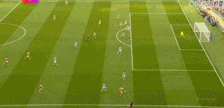 曼城vs阿森纳最后时刻，哈弗茨这个头球不进！比赛结束，曼城2比1击败阿森纳。夺冠