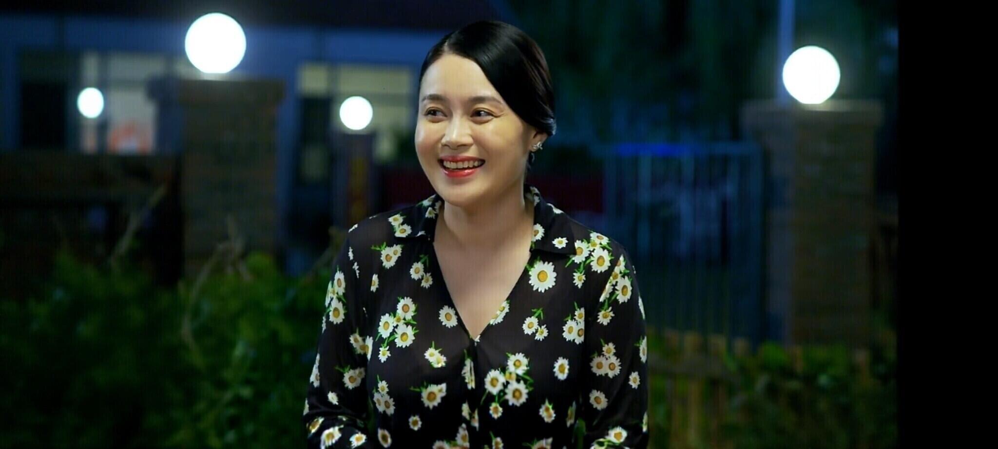 杨晓燕穿上居家服又大又翘 