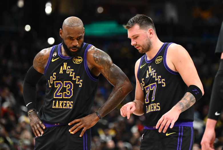 近日NBA名宿拜伦·斯科特和前NBA球员奥尔登·波利尼斯录制了《Byron Sc