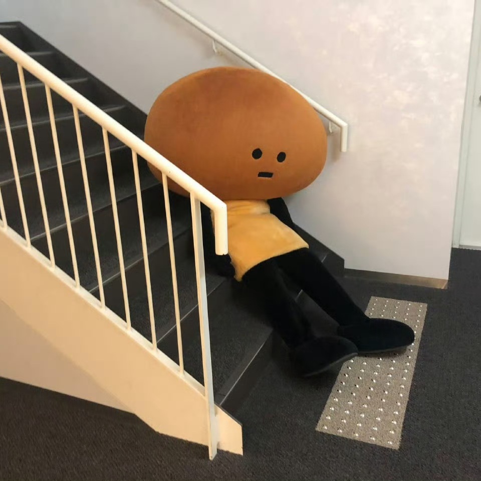 请多多关心滑次郎 ​​​