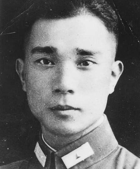 [微风]1949年，李默庵来到程潜家，说：“听说程主任要走起义之路，以救湖南？”