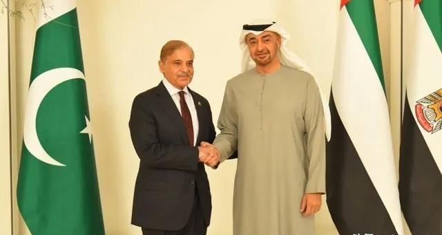 巴基斯坦本月将向阿联酋偿还20亿美元，这是35亿美元债务的一部分消息人士称，鉴于