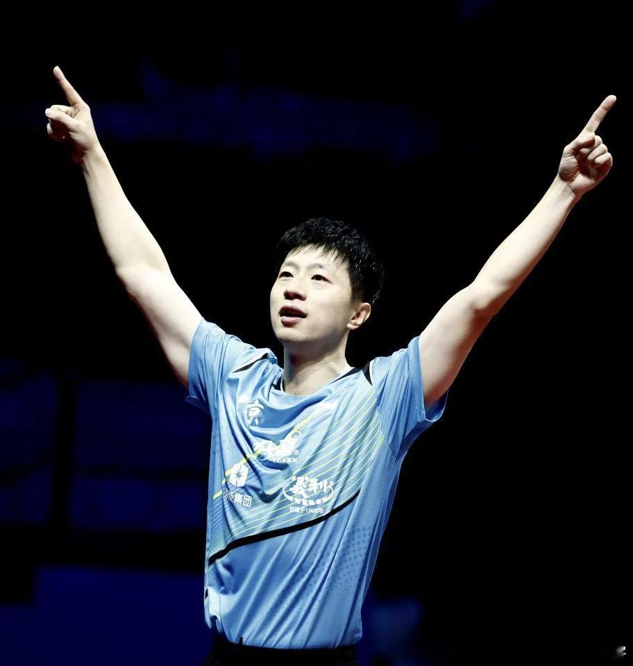 你好2026成为更好的自己！虽然不能喂马劈柴周游世界，但还是可以面朝大海春暖花开