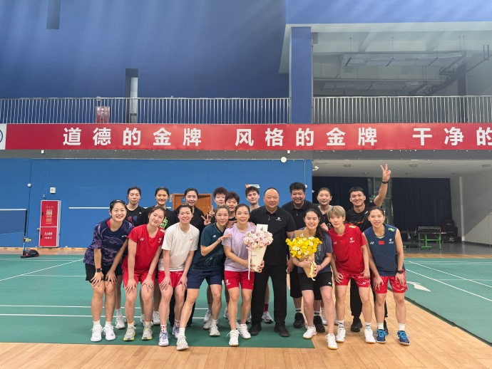 陈清晨 发文告别国家队——12年国家队征程，没有遗憾啦！如今她选择离开，凡晨组合