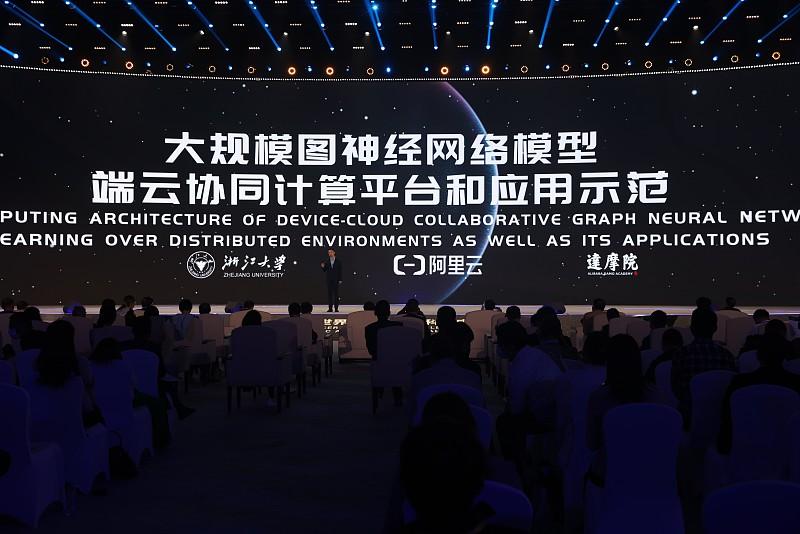 天！国内又出现AI新晋黑马，直接对标GPT Lab！
天！国内又出现AI新晋黑马