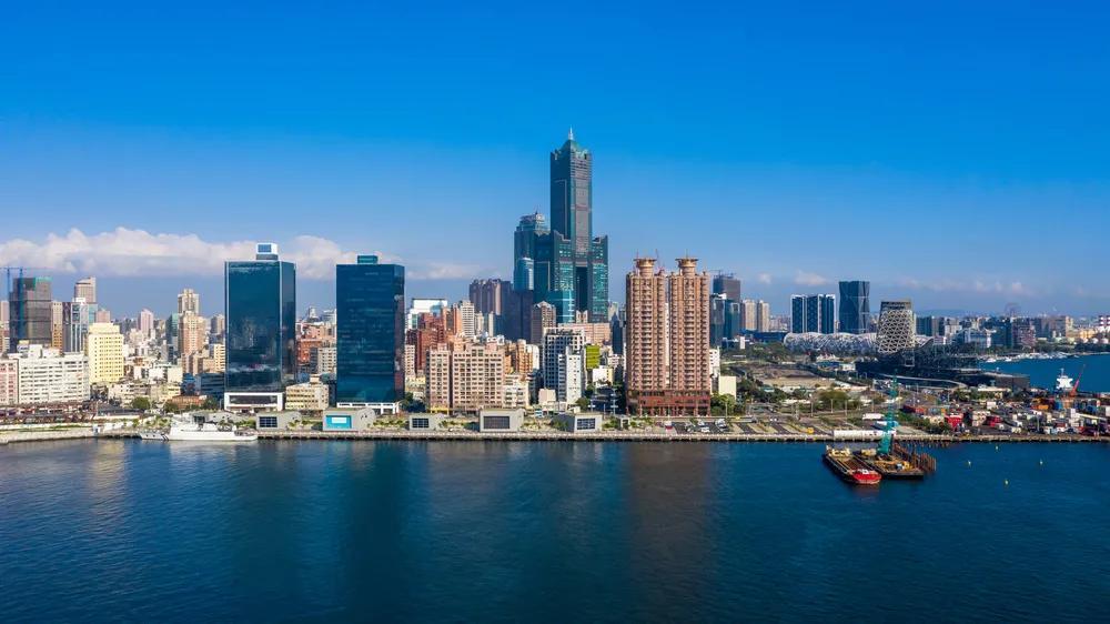 外界还在盯着军演，大陆对台四方面已经悄然铺开。

8月2日，《联合早报》刊发中国