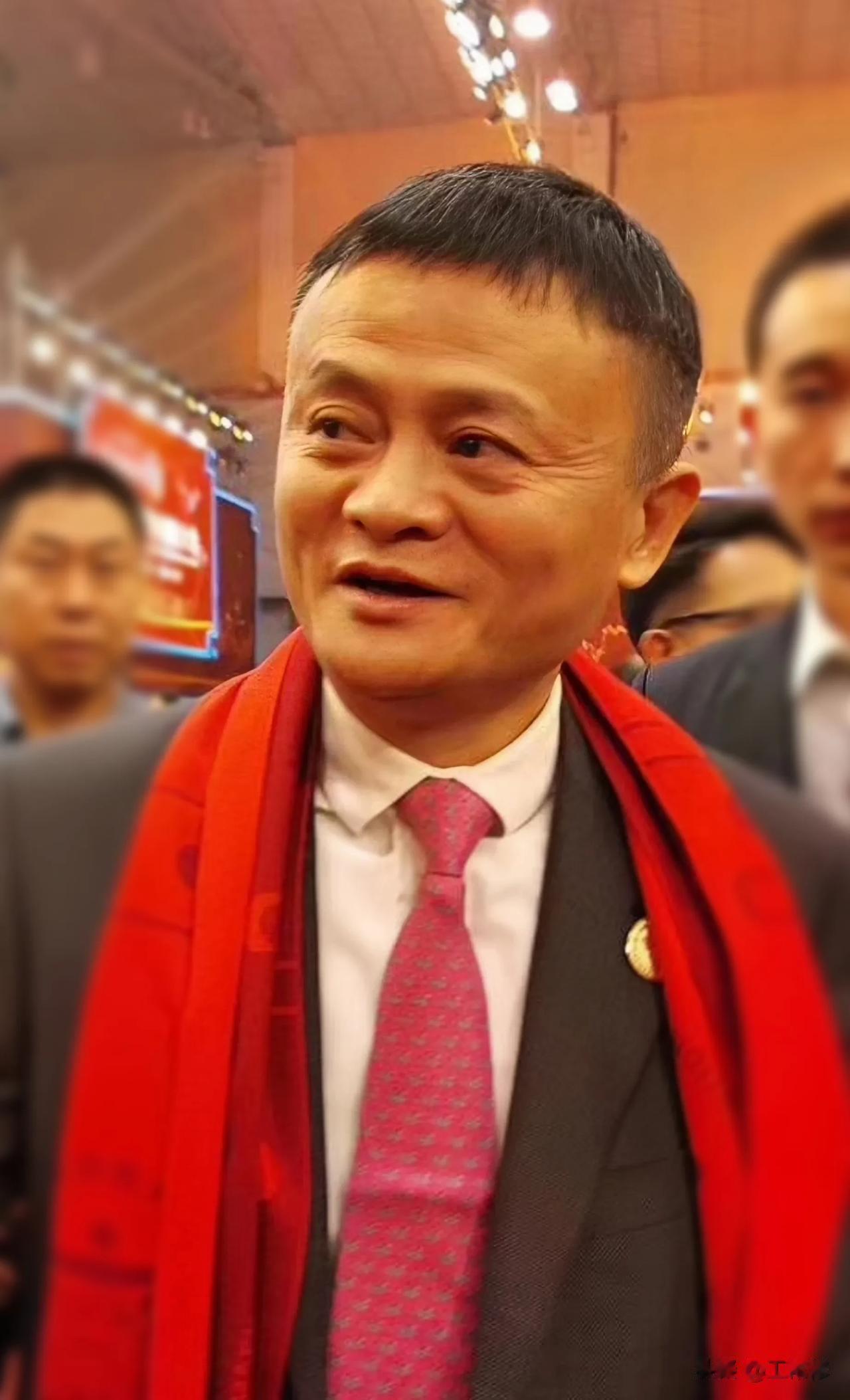 几年前的一次会议上，有人向马云提出一个非常尖刻的问题:马总，如果您的决策明显失误