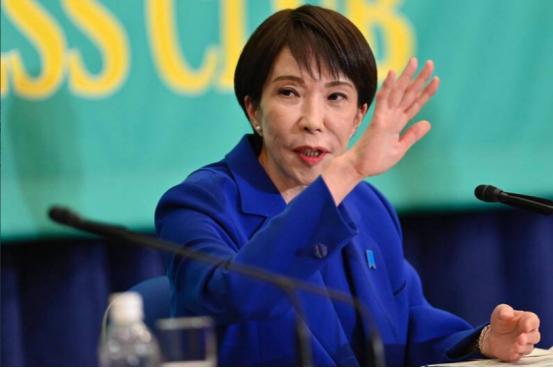 高市挑衅升级！叫嚣紧急事态下“需前往营救在台湾的日美公民”
 
先说说她这通狂言