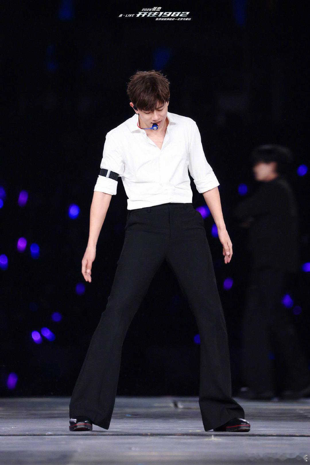 张杰每一场都十分美好十分精彩张杰第十场圆满十全十美张杰鸟巢第十场完美落幕，十全十