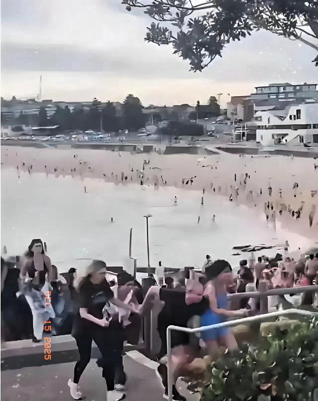 澳大利亚悉尼海滩枪击案，背后真相，浮出水面!据媒体12月15日最新消息，悉尼邦迪