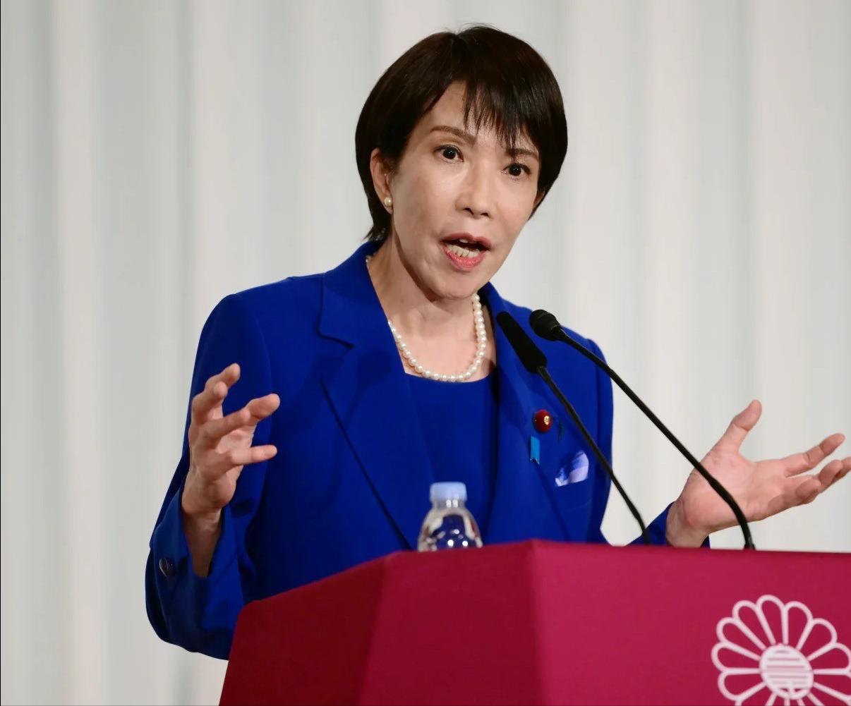 突发消息！中国通报暂停进口日本水产品。日本媒体发布快讯称，中国方面已经向日本方面