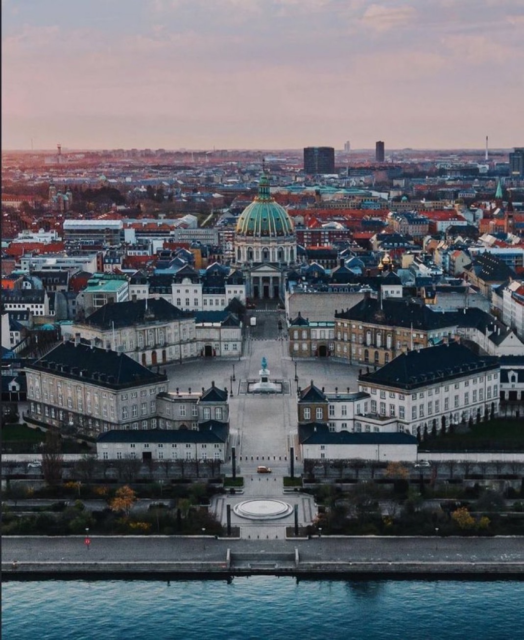 旅游  丹麦🇩🇰哥本哈根. 