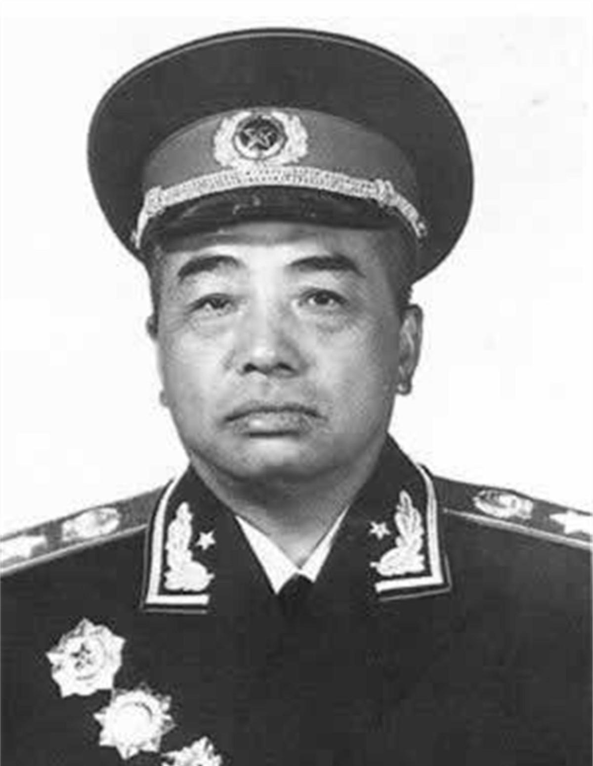 1974年彭德怀将军去世，骨灰盒安置问题引关注，周总理亲自批示十六字如何解读？