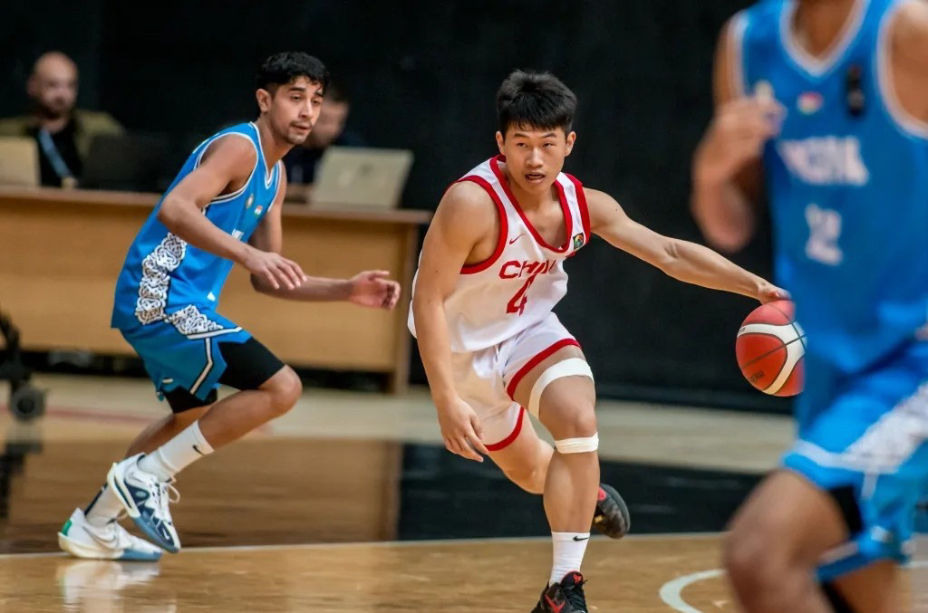 中国U18男篮89-43印度晋级亚洲杯半决赛！锁定明年U19世界杯北京时间9月7