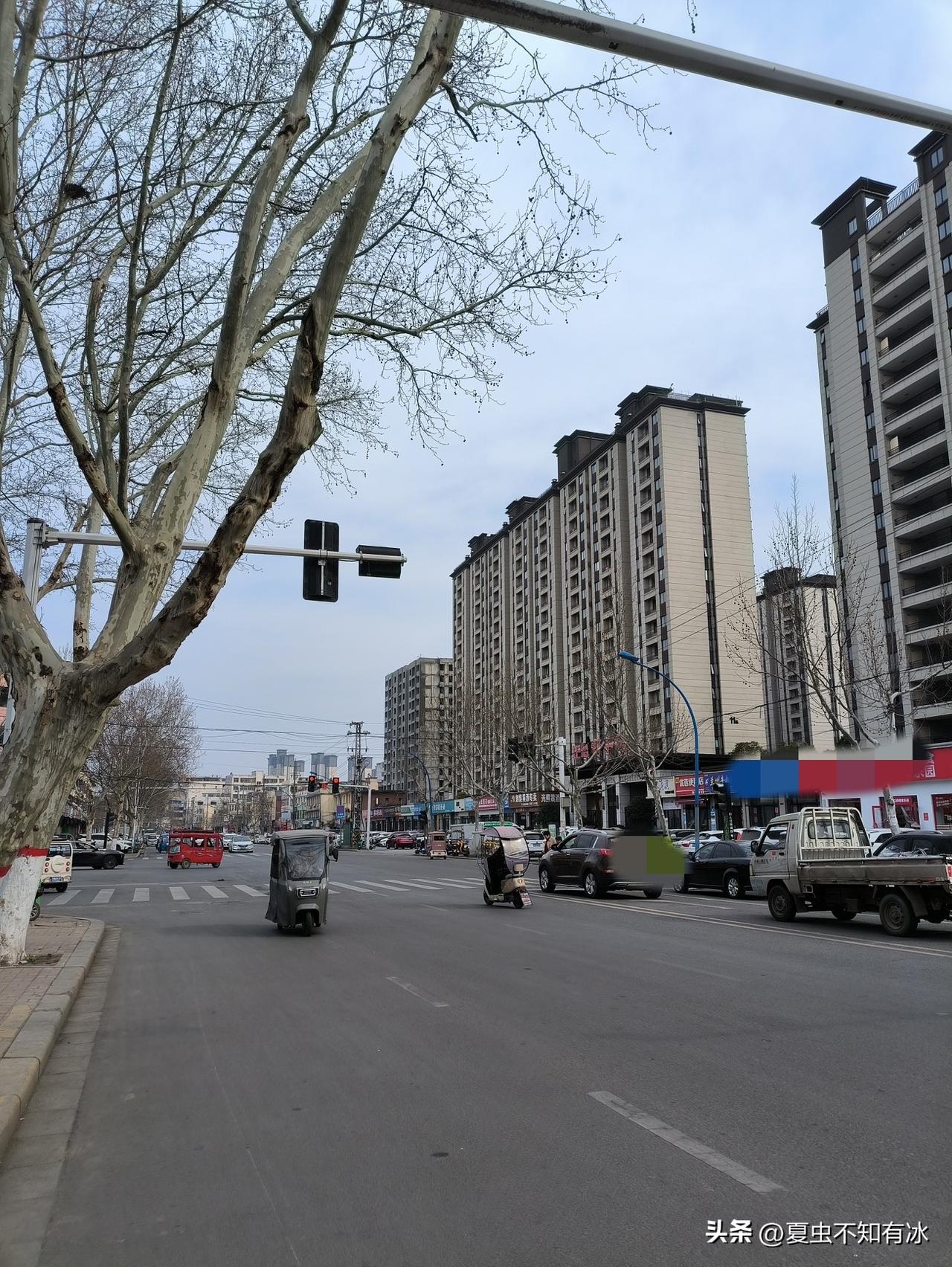 八零后的单身男人竟也开始混日子了！
有个八零后的单身男人，身强体壮，因没娶上媳妇