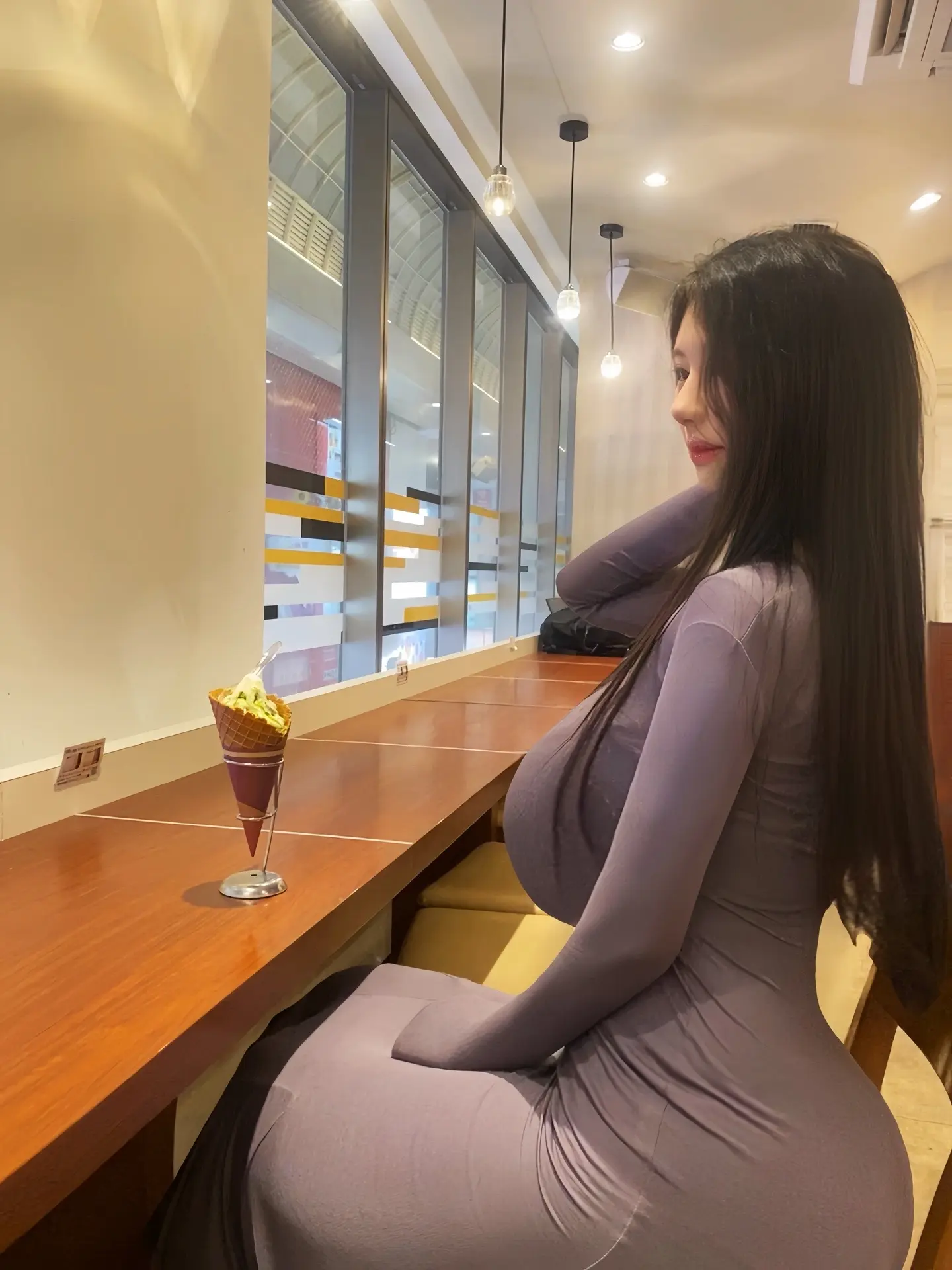 叫妈妈太低级了 我要你跪在地上给我念。你和那女的的聊天记录