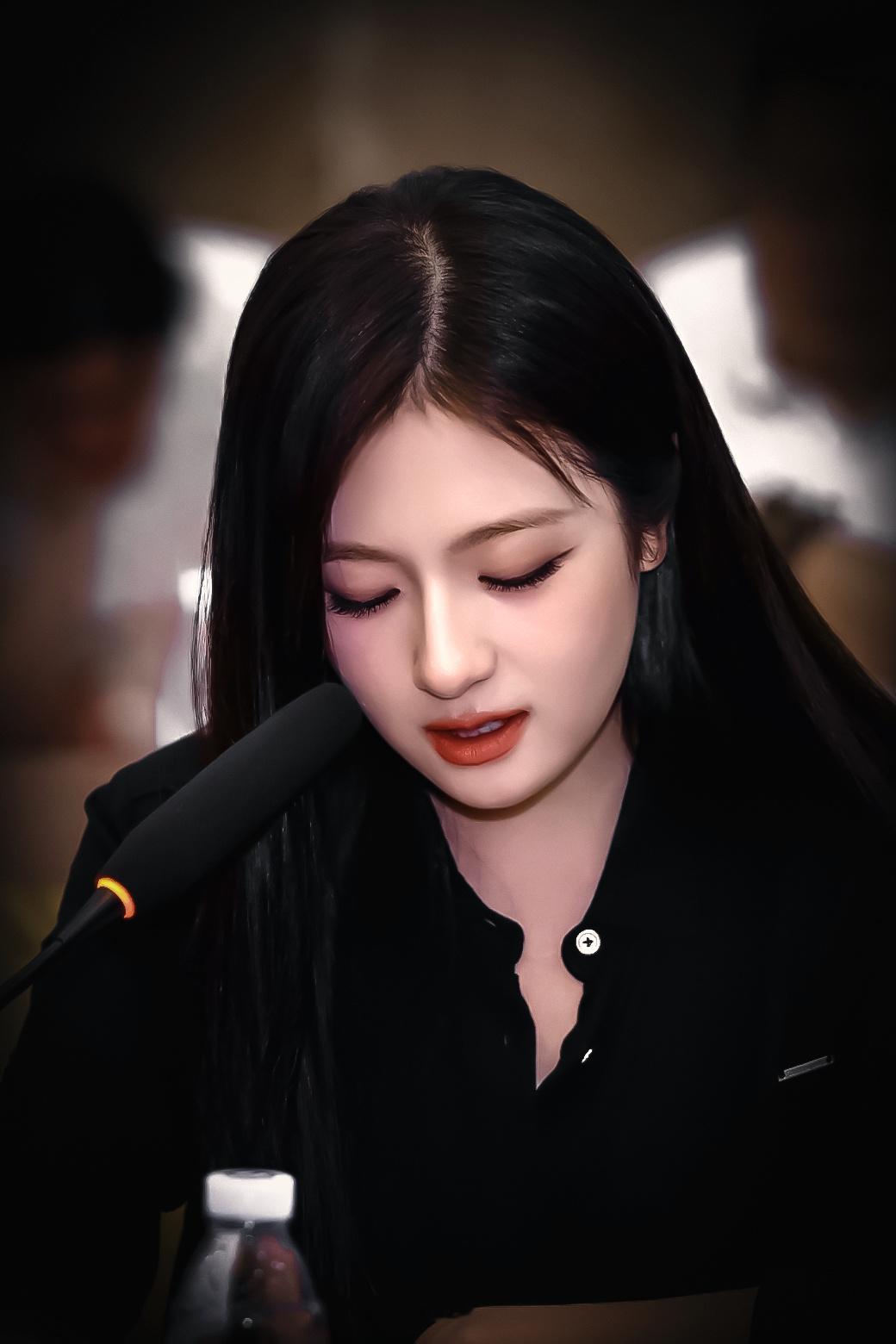 李兰迪 · 𝙇𝙞 𝙇𝙖𝙣 𝘿𝙞 