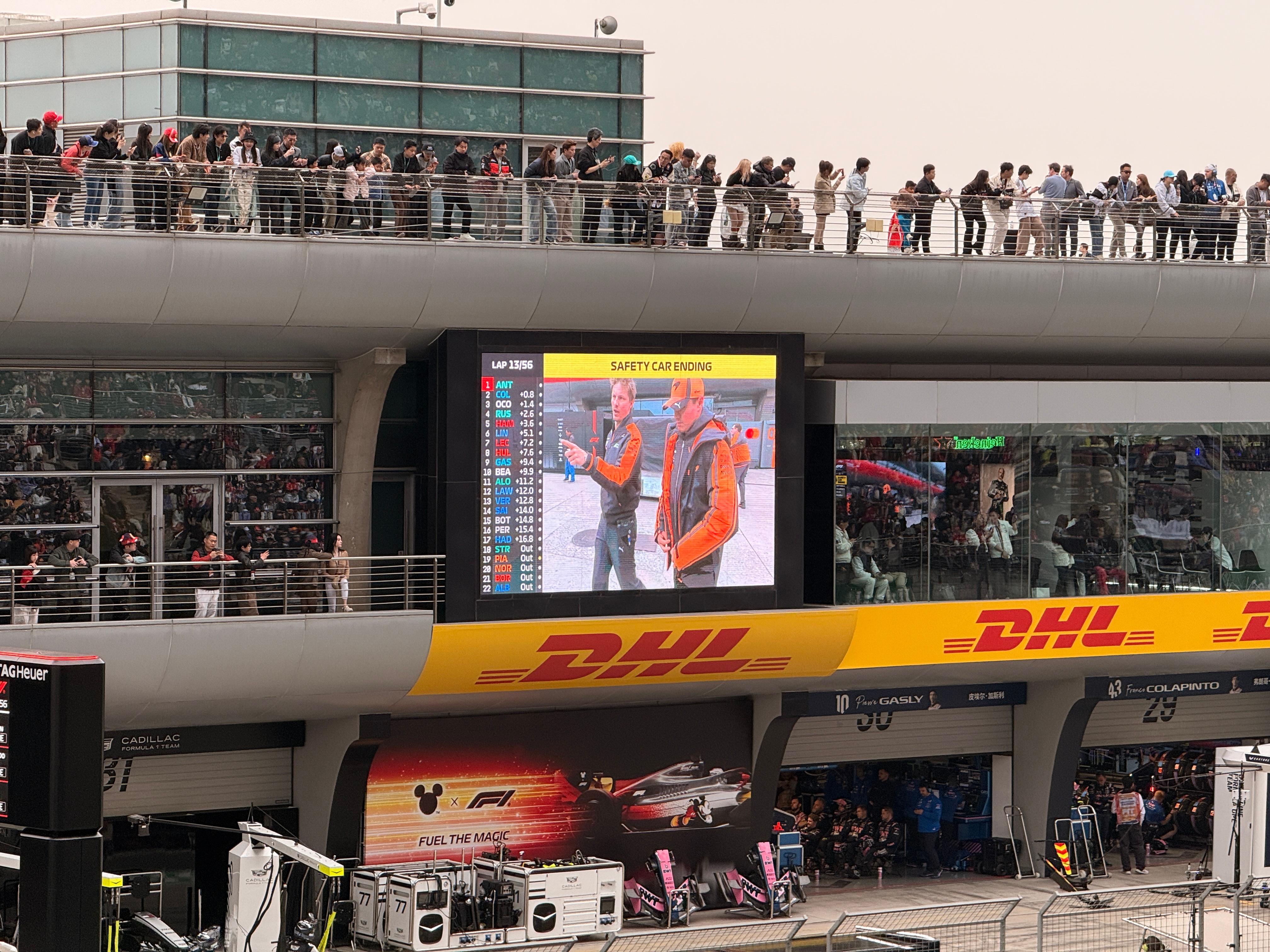 迈凯轮双车退赛感觉还是不太适应今年的新规迈凯轮去年火星车来的