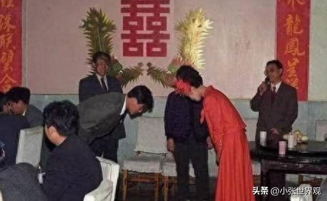 1999年，黑龙江19岁护士收养10岁男孩，将他视作亲弟，12年来始终没有结婚，