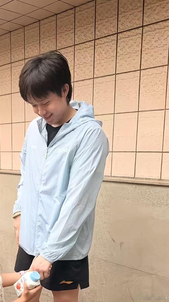 萌🫳🏻 