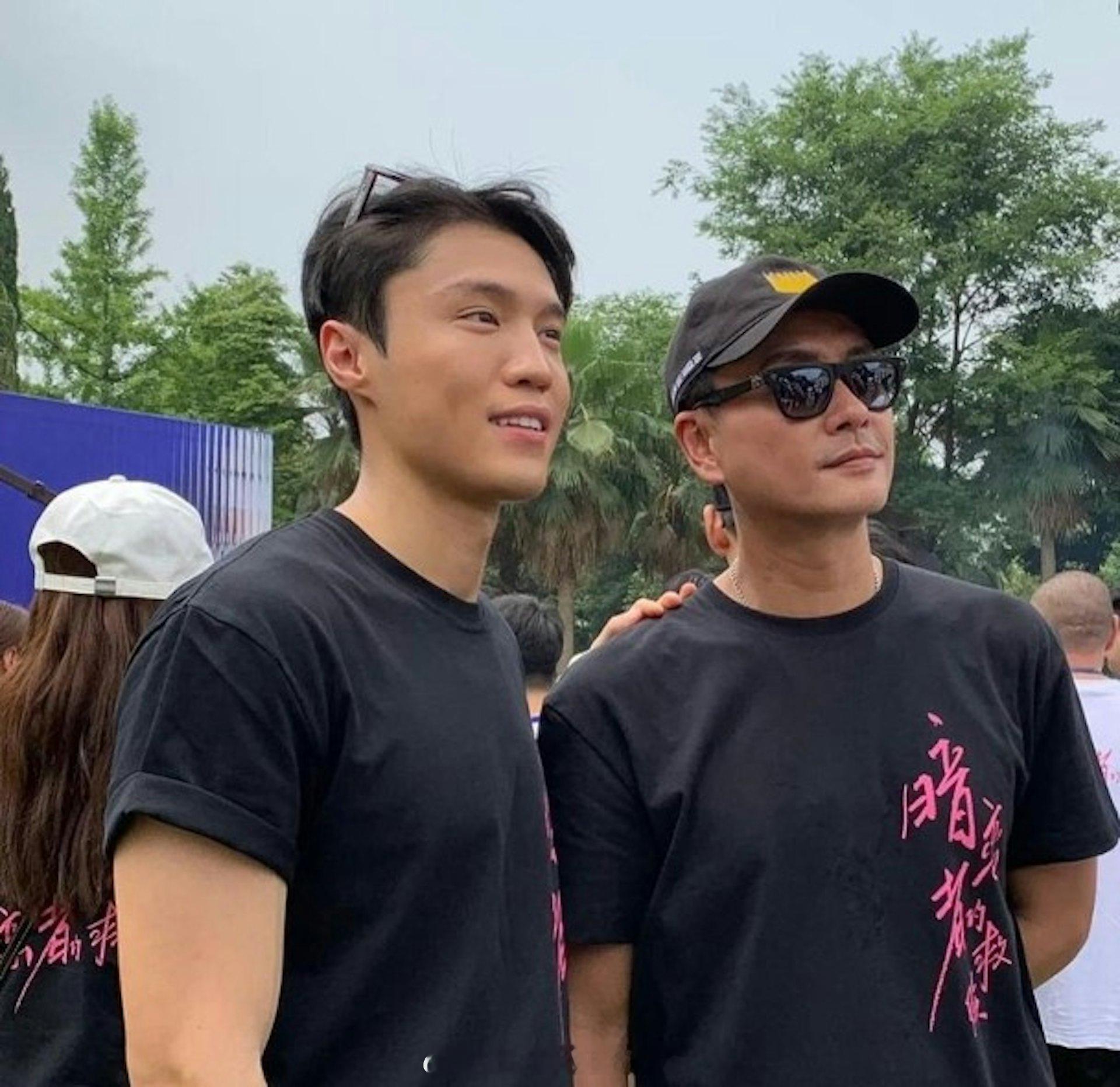 执法者们｜丁子朗想继承黄宗泽成为痞帅天花板：佢係我目标同方向丁子朗表示健身的目标