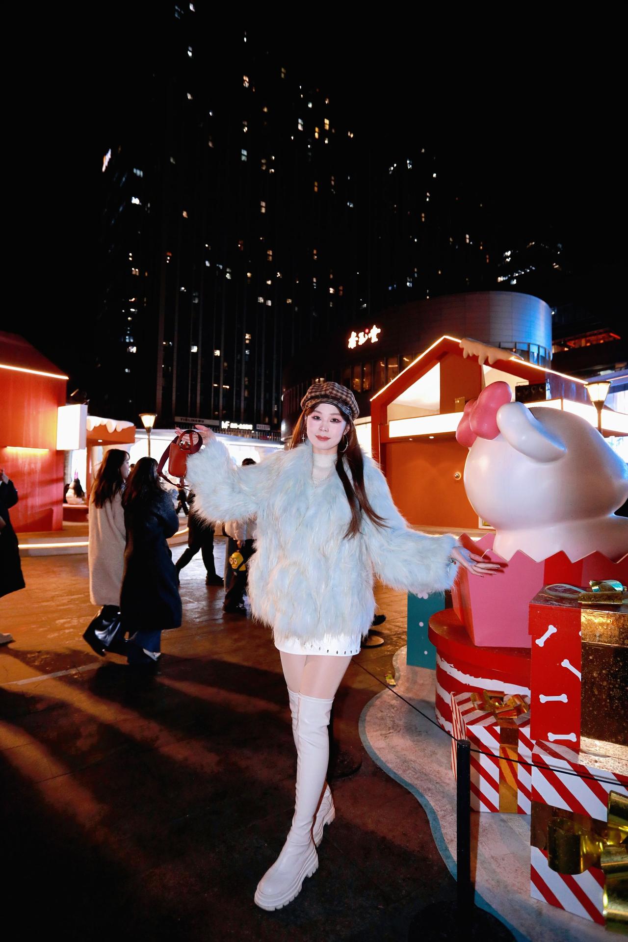 太原人像摄影约拍跟拍万象城人像原创原图直出照片