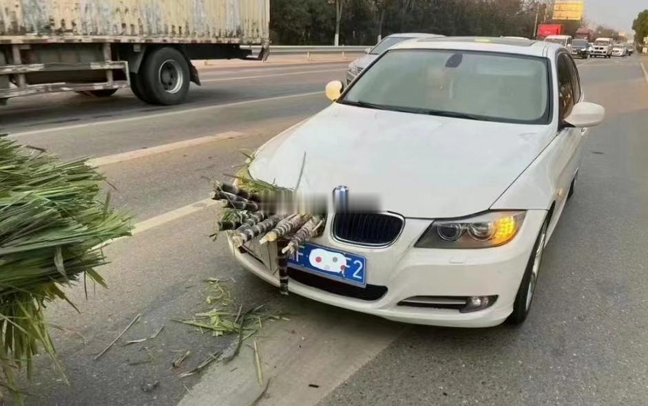 看了看老司机的直播电台节目，来投诉的车主表达能力真是够劲儿！！！节目的无效时间得