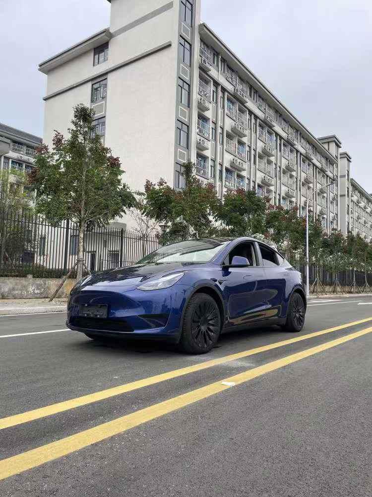 油价常年维持七八块，不少人盯上二手电车代步，省电费还不用交养路费，但二手电车这盲