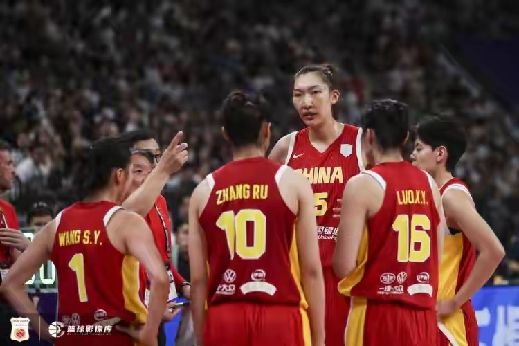 媒体人：中国女篮输得心服口服 组织串联太过艰涩 外线远投没信心女篮中国女篮vs比