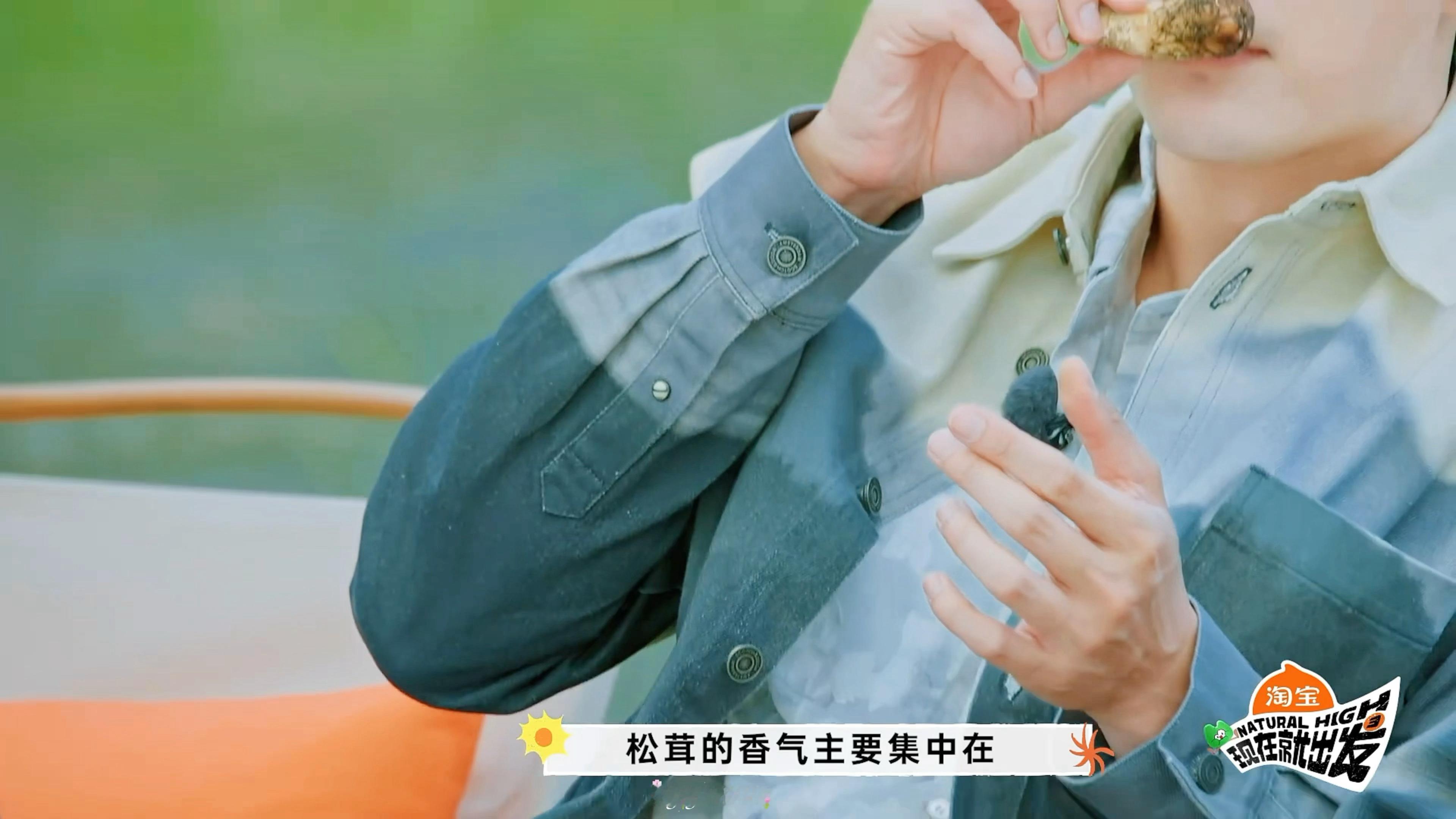 太喜欢这个现在就出发了[泪奔][泪奔][泪奔][泪奔][泪奔]一个小时了我的嘴角