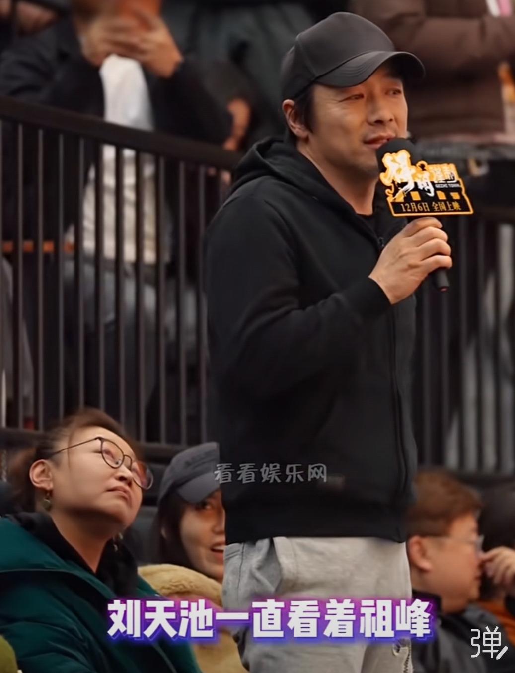 天那！祖峰老师真的太招人稀罕了，他演的每一部剧我都看。
不知为何，我格外喜爱祖峰