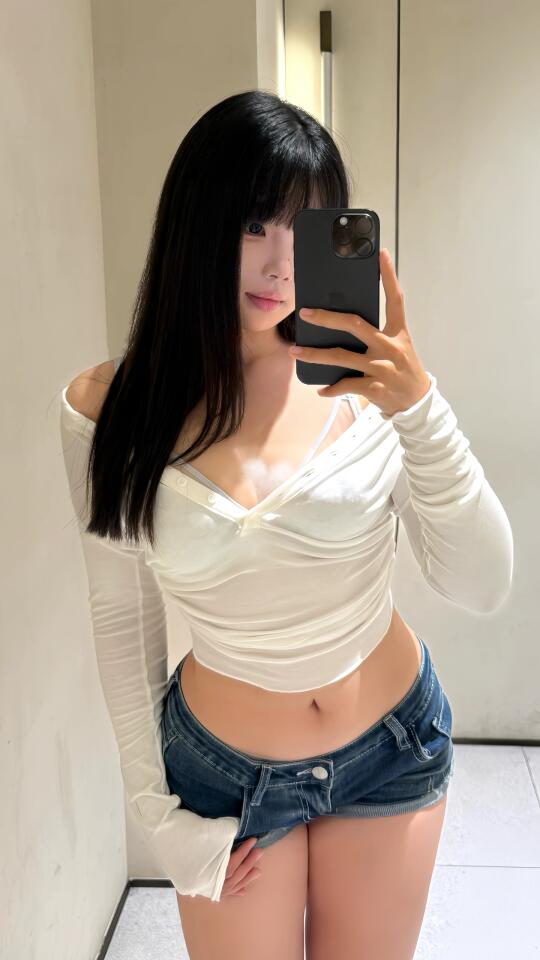 超好看的👙 很适合叠穿 还巨显瘦！